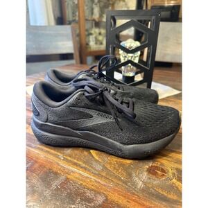 Brooks Ghost 14 Women's‎ Running Shoes Black Neutral Cushioning Woman's Size 8M